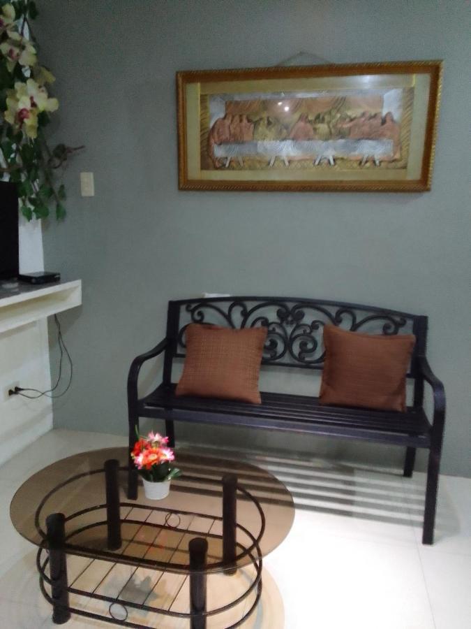 Emmanuel'S Service Apartment Near The Airport Manila Zewnętrze zdjęcie