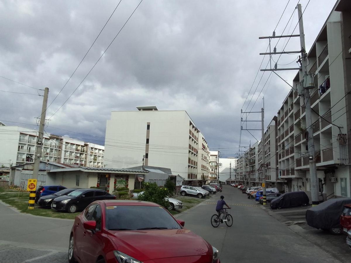 Emmanuel'S Service Apartment Near The Airport Manila Zewnętrze zdjęcie